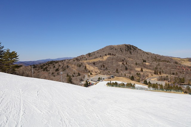 茶臼山高原スキー場(愛知県)