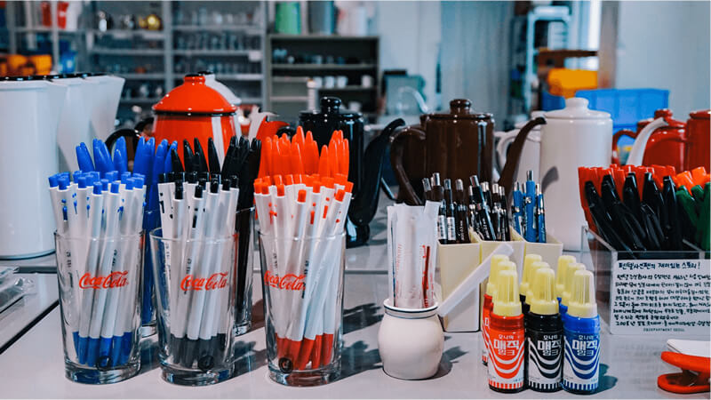 店内にはずらりと雑貨が並ぶ！　狙いはメイド・イン・コリアのアイテム｜D&DEPARTMENT SEOUL