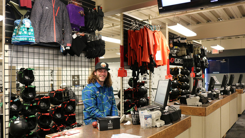 レンタルショップも充実しているので、わざわざ日本から大荷物を持っていく必要はナシ。