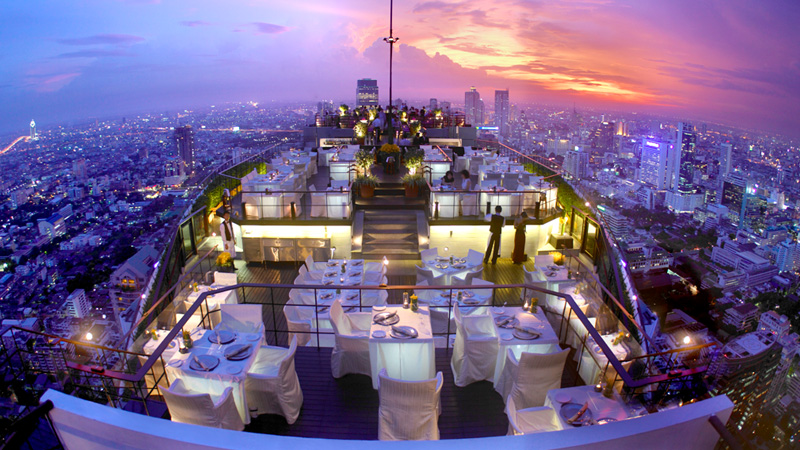 まさに絶景！ルーフトップバー（ヴァーティゴ＆ムーン・バー/バンヤンツリー）