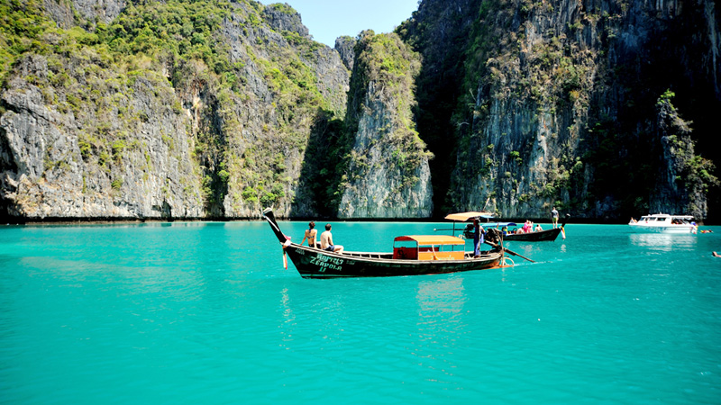 まさに楽園!ピピ島へは日帰りツアーの参加がおすすめ