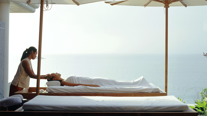 ホテルの高級スパやローカルの一軒家スパで自分にご褒美